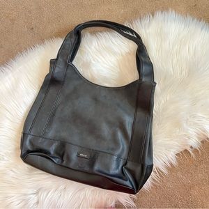 Relic Black Shoulder Purse